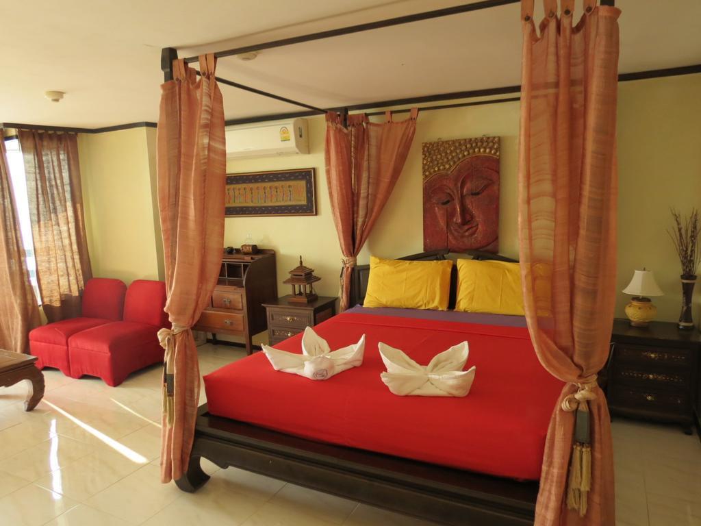 Jomtien Plaza Suite Apartments Bilik gambar