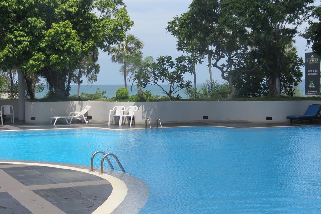 Jomtien Plaza Suite Apartments Luaran gambar