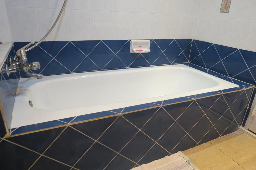 Jomtien Plaza Suite Apartments Luaran gambar