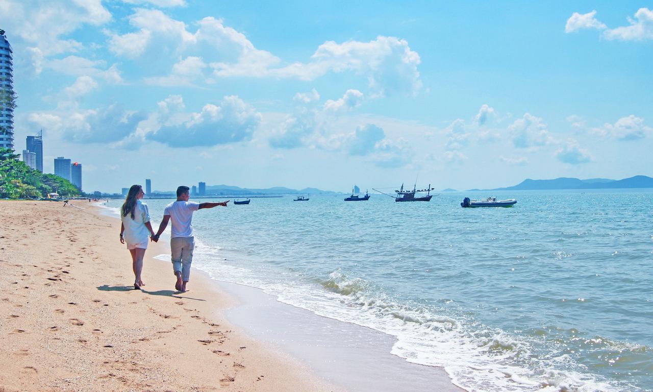 Jomtien Plaza Suite Apartments Luaran gambar